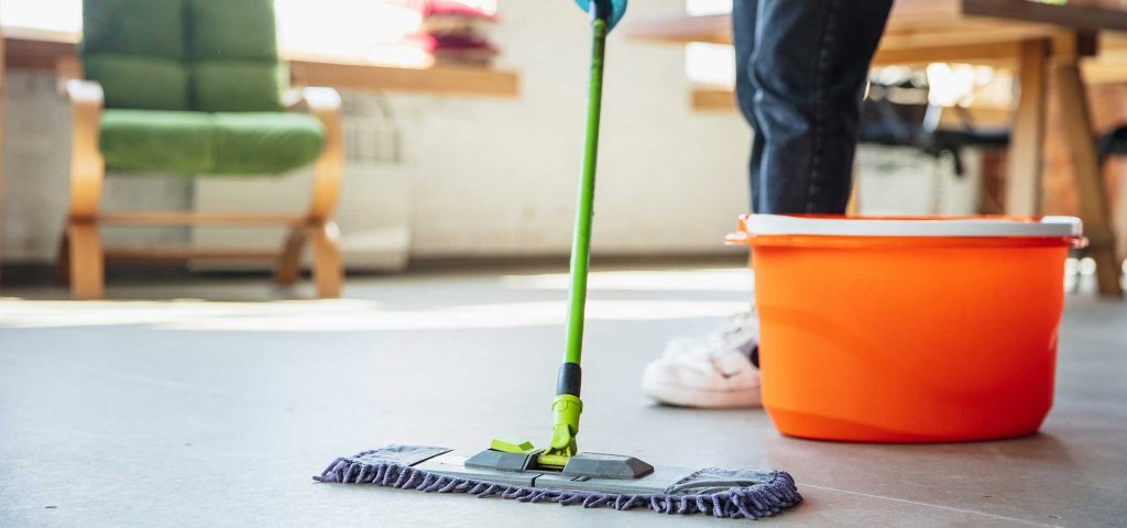 Benefits of hiring a commercial cleaner